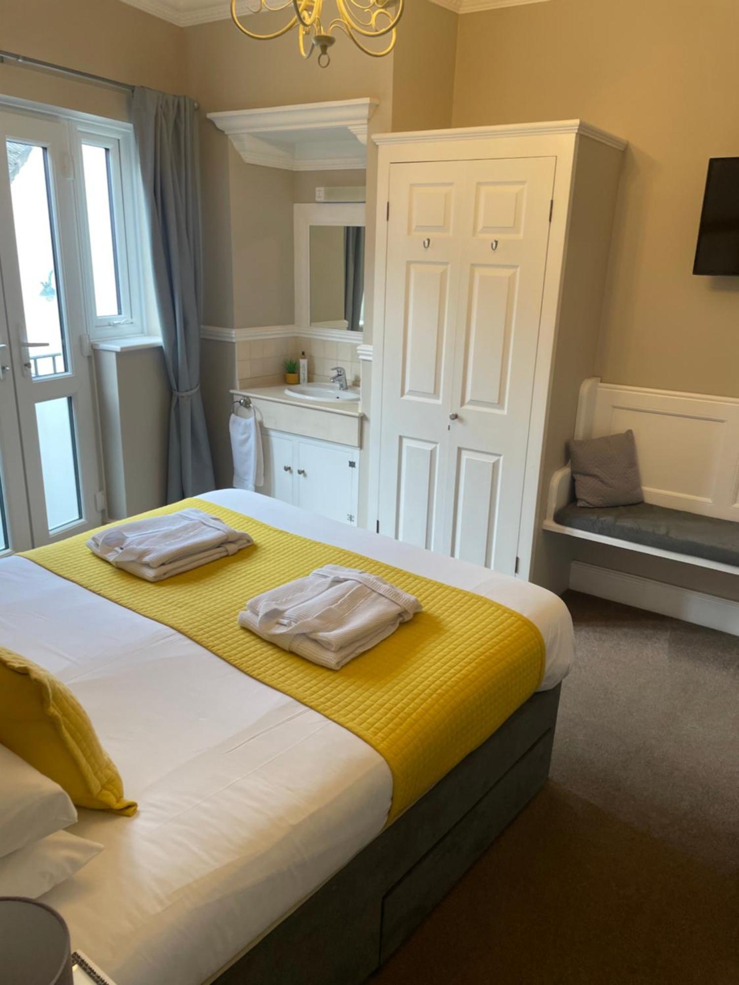 The Courtyard Guest House Great Yarmouth Exterior foto
