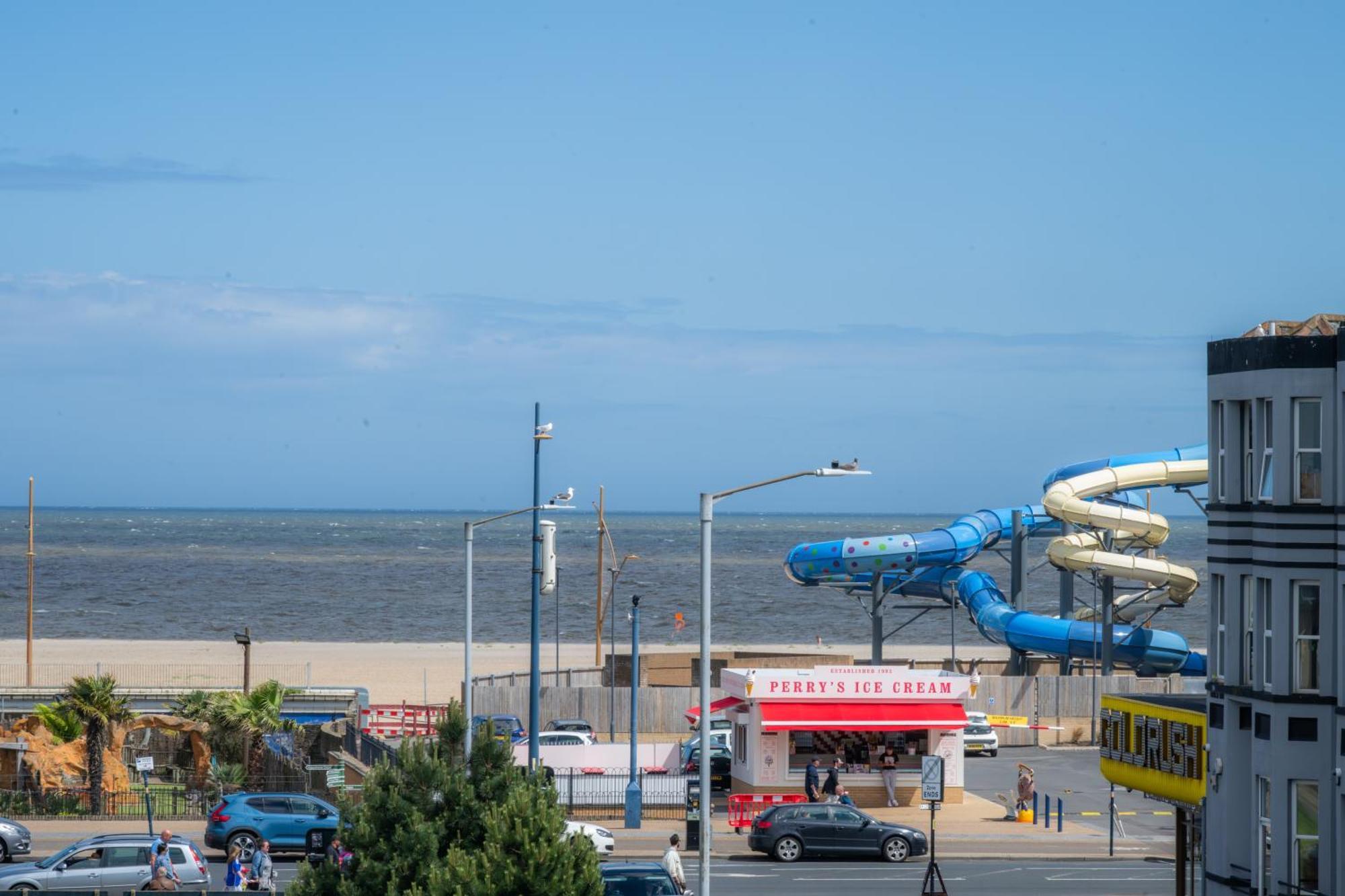 The Courtyard Guest House Great Yarmouth Exterior foto