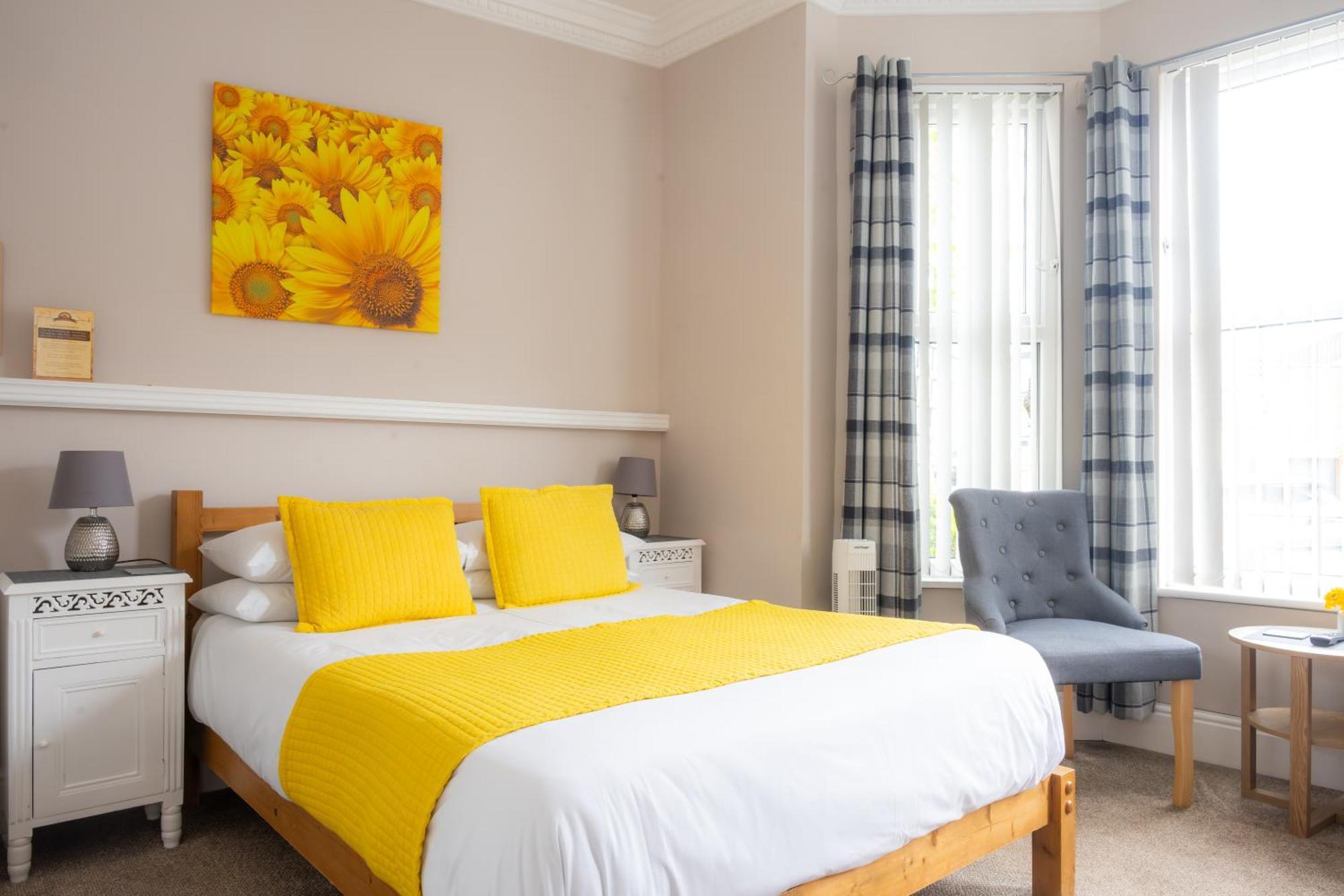 The Courtyard Guest House Great Yarmouth Exterior foto